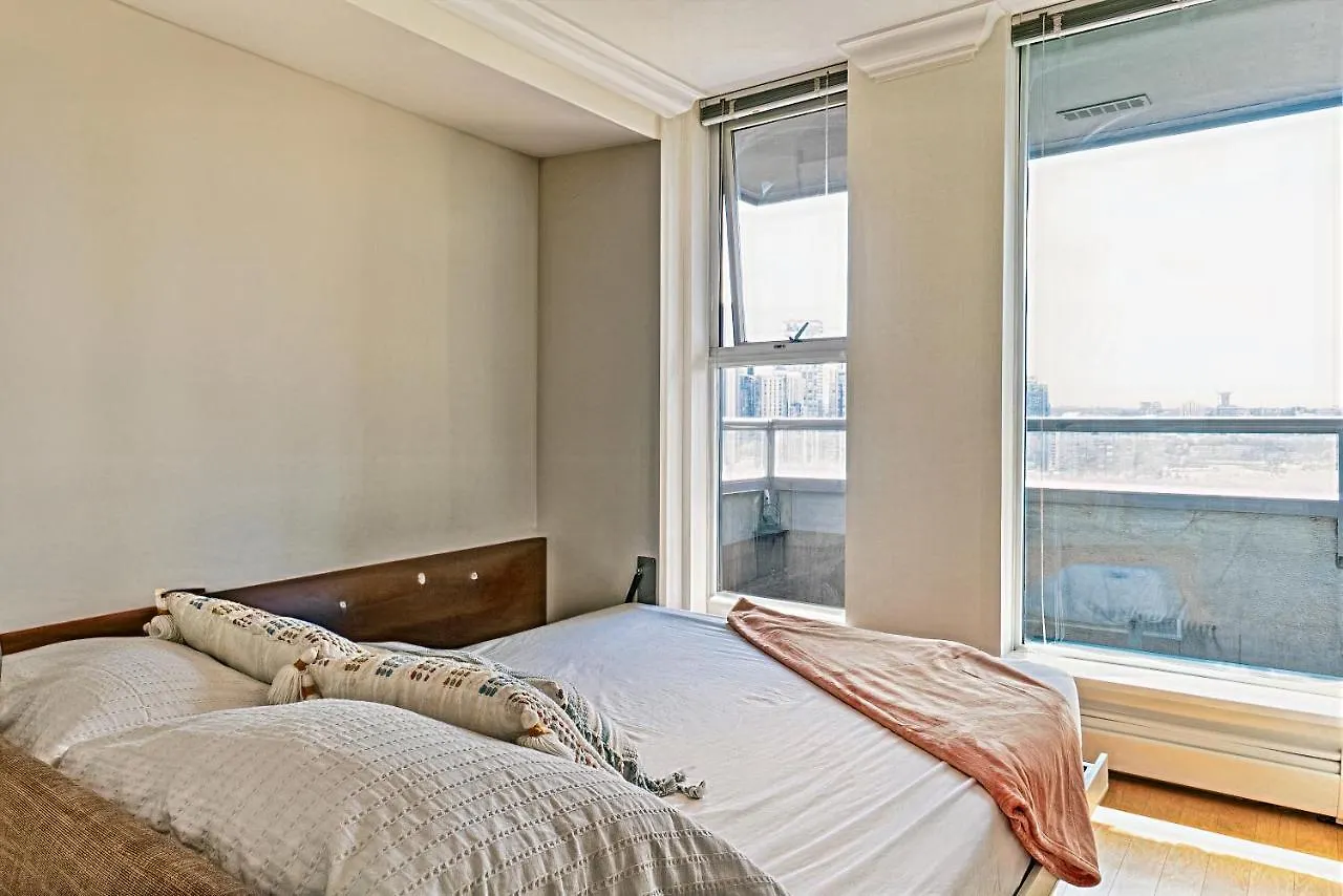 Apartment Yaletown Gem Bright And Modern 2Bd Suite Vancouver